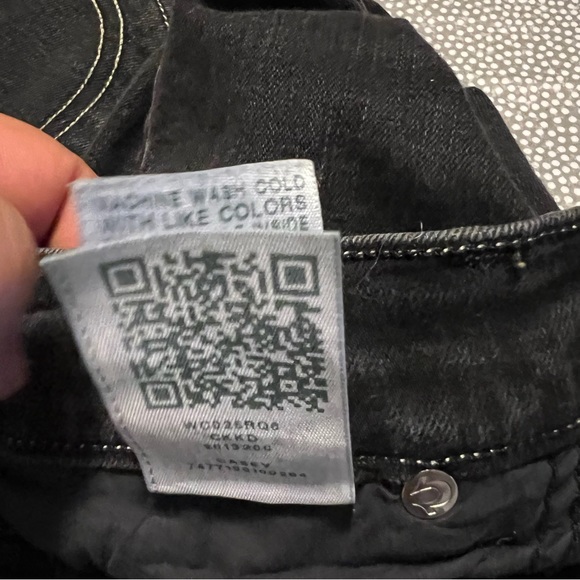 True Religion Casey with Flap in Tarmac Black colour size 24 skinny jeans dark - Picture 12 of 14